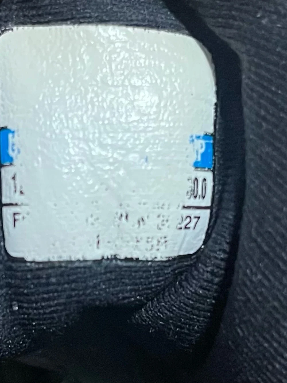 Mizuno rare 2013